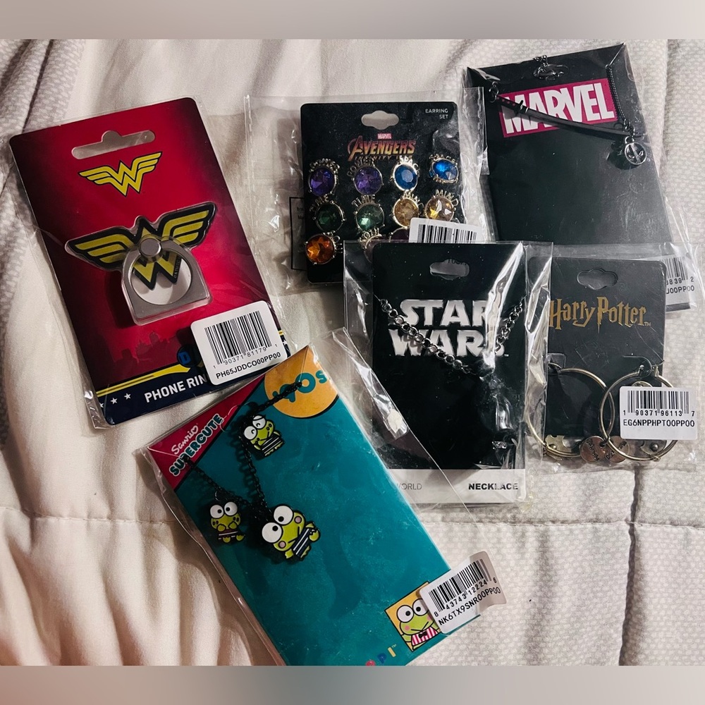 Movie & TV Character Bioworld Jewelry Bundle, Marvel Harry Potter & Star Wars
